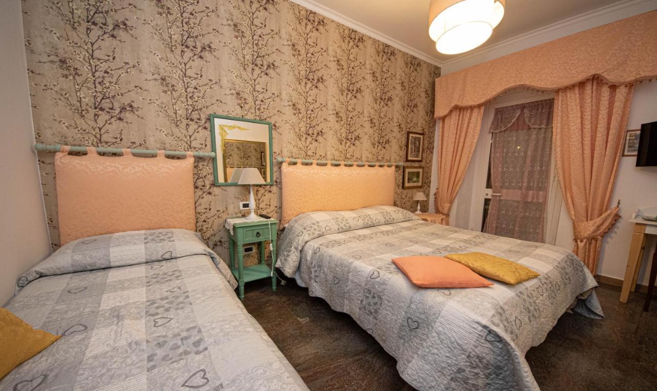Next Stop 28 Тіволі Екстер'єр фото